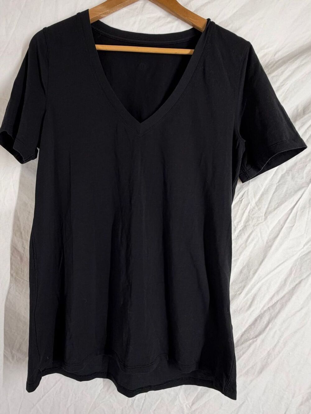 Lululemon 5 Year Basic V Shirt Mens L Black Vitasea Pima Cotton V Neck Tee